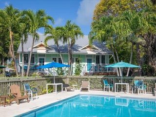 S 1445 1445 Roosevelt Boulevard # 411, Key West, FL 33040