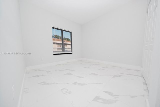 820 NW 18th Ave, Pompano Beach, FL 33069