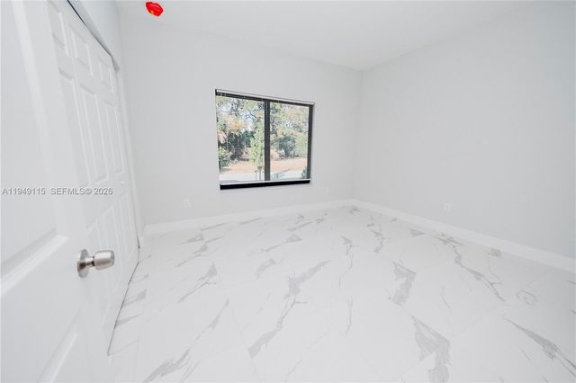 820 NW 18th Ave, Pompano Beach, FL 33069