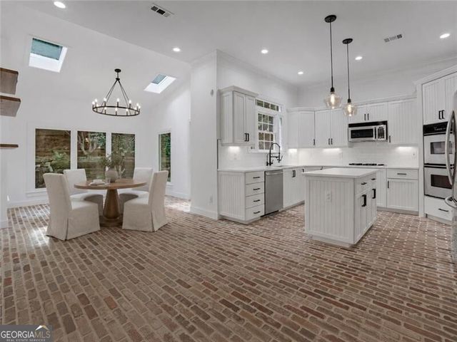 495 Wilfawn Way, Avondale Estates, GA 30002
