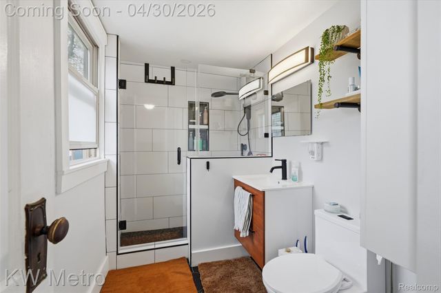 416 E Breckenridge Street, Ferndale, MI 48220