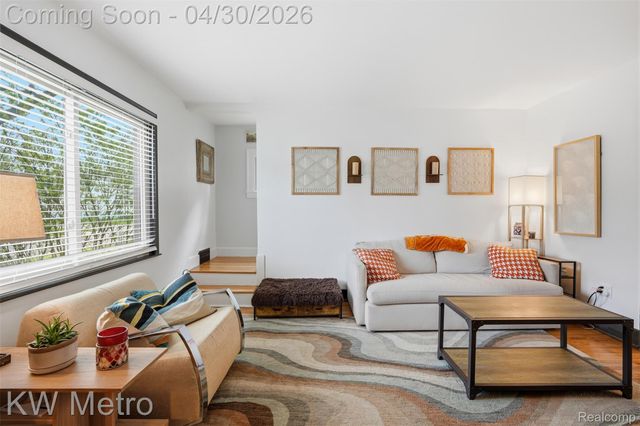 416 E Breckenridge Street, Ferndale, MI 48220