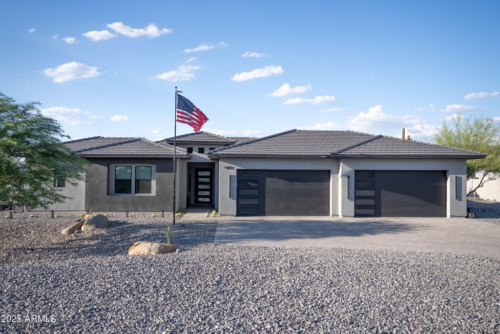 9450 W Remuda Drive, Peoria, AZ 85383