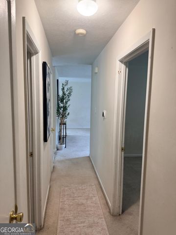 1064 Meadowbrook Lane NW, Conyers, GA 30012