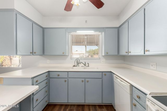 708 N 56TH Street, Mesa, AZ 85205