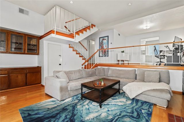 10201 Mason Avenue 19, Chatsworth, CA 91311