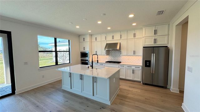 18515 MIDSUMMER PLACE, Venice, FL 34293