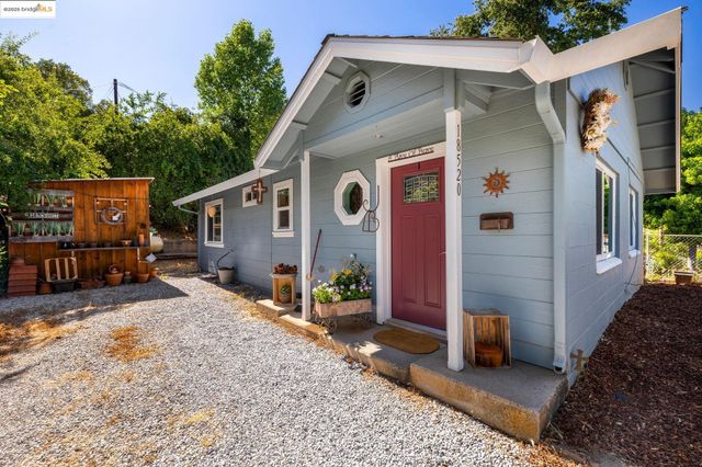 18520 Main Street, Tuolumne, CA 95379