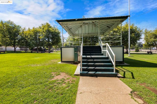 18520 Main Street, Tuolumne, CA 95379