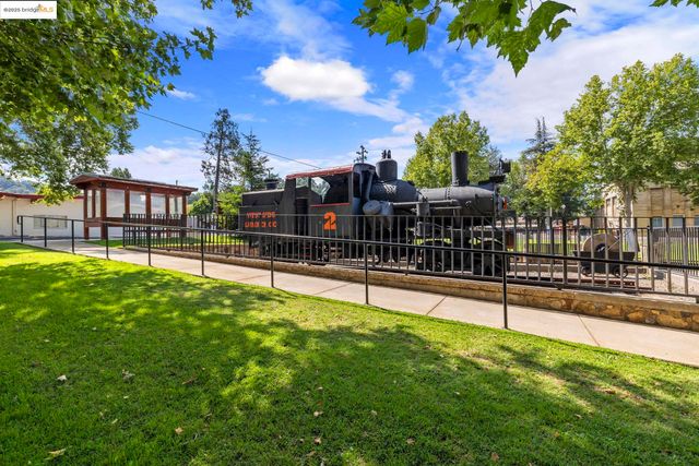 18520 Main Street, Tuolumne, CA 95379