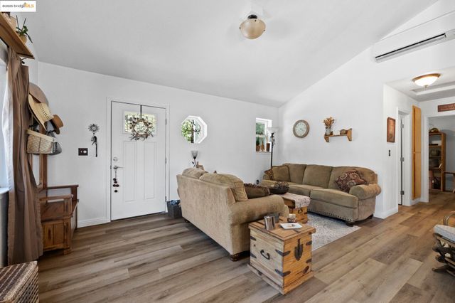 18520 Main Street, Tuolumne, CA 95379