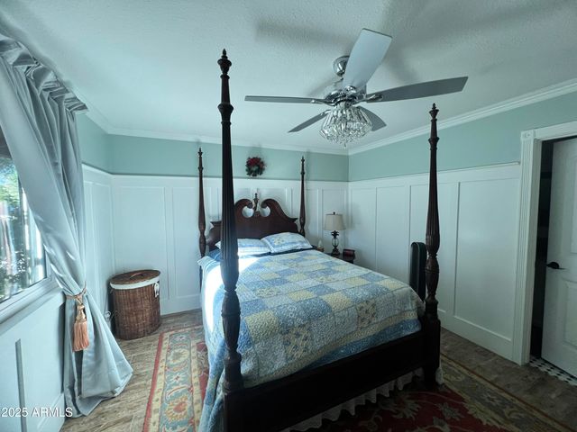 3602 W FRIER Drive, Phoenix, AZ 85051