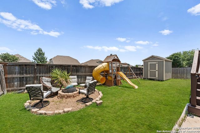 2317 Broken Wheel Ln, New Braunfels, TX 78130