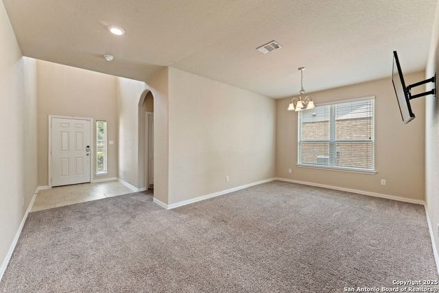 2317 Broken Wheel Ln, New Braunfels, TX 78130