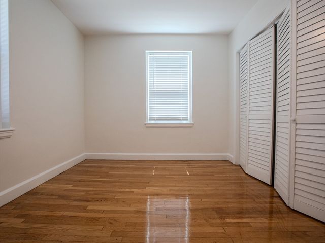 8 Walnut St 2, Everett, MA 02149