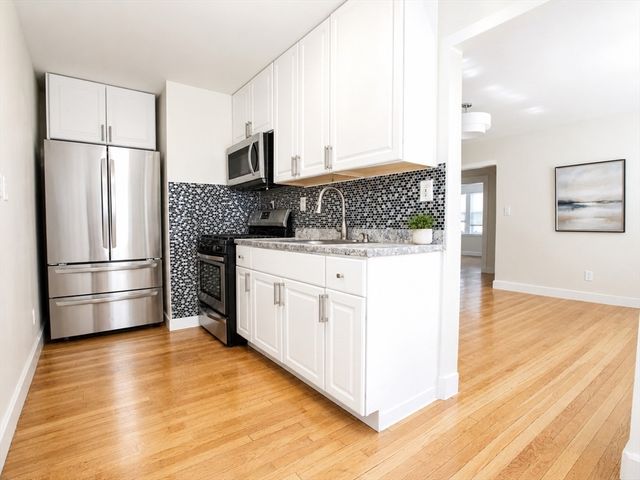 8 Walnut St 2, Everett, MA 02149