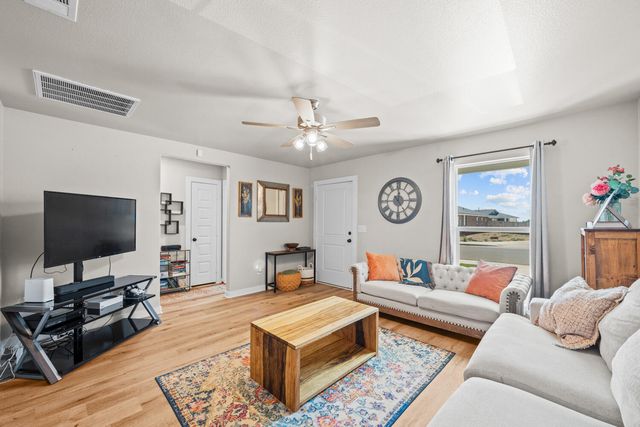 7410 37th Street, Lubbock, TX 79407