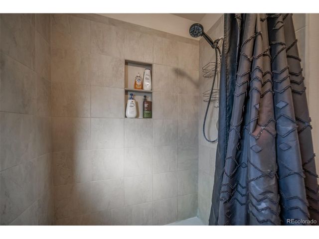 9240 Stargrass Cir, Highlands Ranch, CO 80126