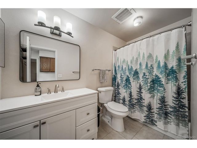 9240 Stargrass Cir, Highlands Ranch, CO 80126