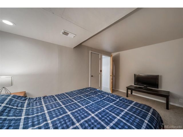 9240 Stargrass Cir, Highlands Ranch, CO 80126