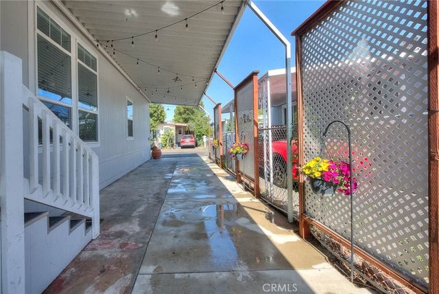 8221 Ilex 55, Fontana, CA 92335