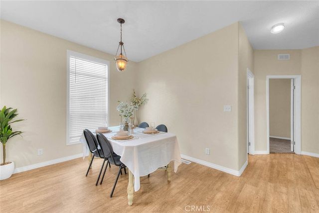 8221 Ilex 55, Fontana, CA 92335