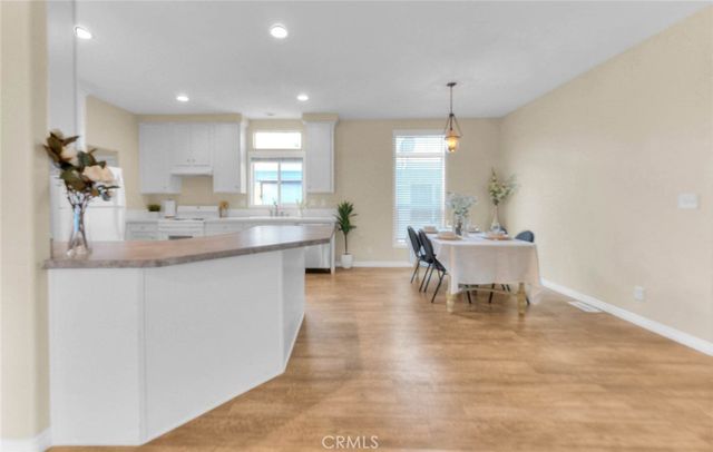 8221 Ilex 55, Fontana, CA 92335