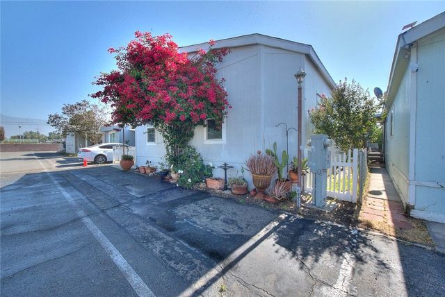 8221 Ilex 55, Fontana, CA 92335