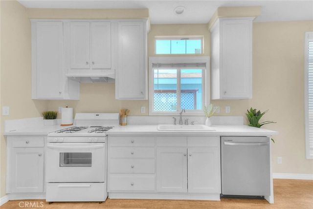 8221 Ilex 55, Fontana, CA 92335