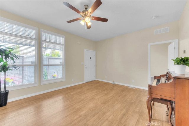 8221 Ilex 55, Fontana, CA 92335