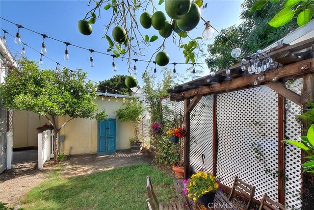 8221 Ilex 55, Fontana, CA 92335
