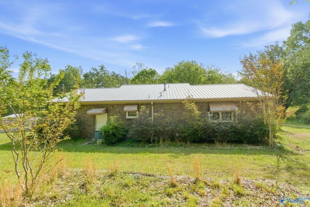 200 Trailwood Drive, Gadsden, AL 35901