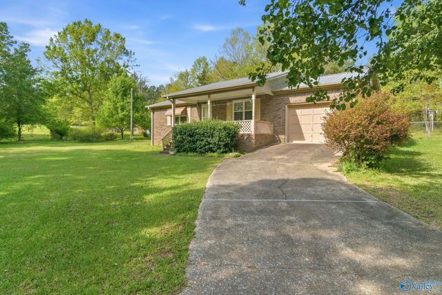 200 Trailwood Drive, Gadsden, AL 35901