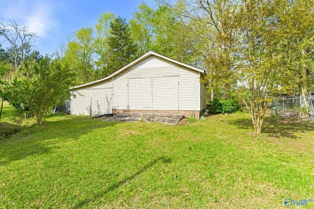 200 Trailwood Drive, Gadsden, AL 35901