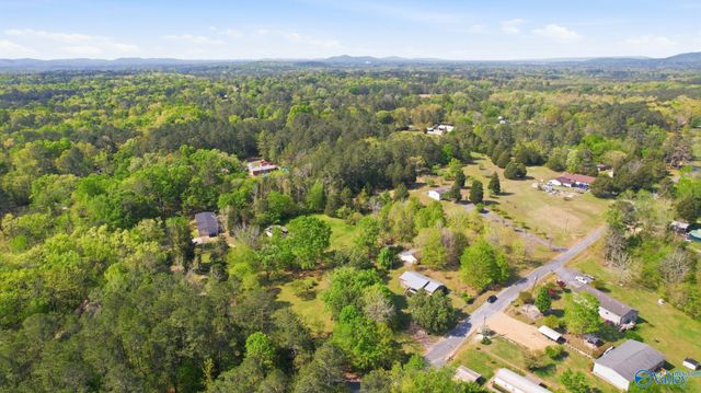 200 Trailwood Drive, Gadsden, AL 35901