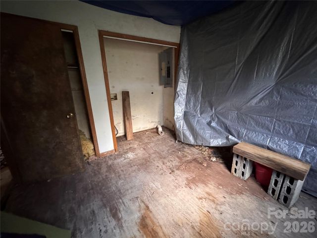 330 The Road 20, Robbinsville, NC 28771