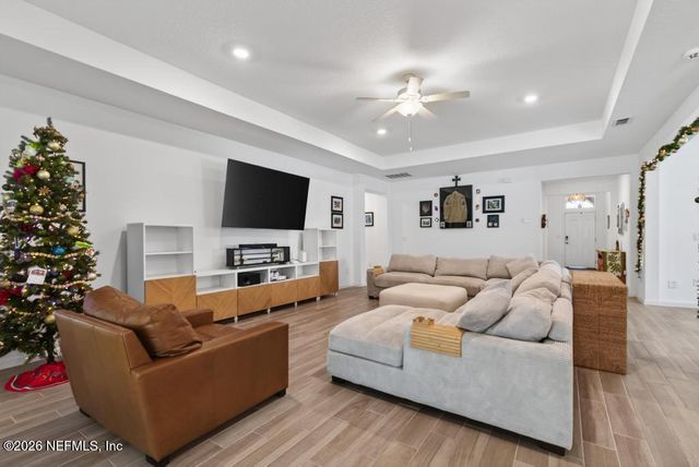 7212 CALAMINT Avenue, Jacksonville, FL 32219