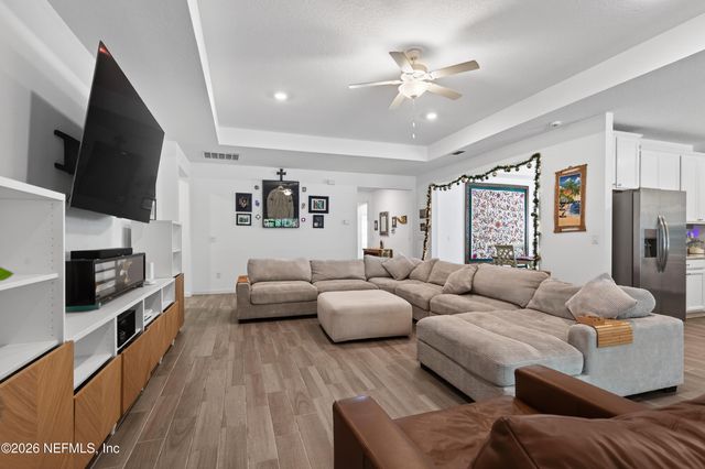 7212 CALAMINT Avenue, Jacksonville, FL 32219