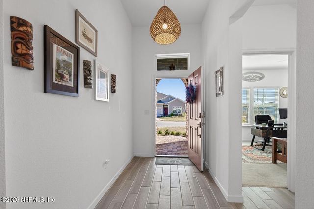 7212 CALAMINT Avenue, Jacksonville, FL 32219