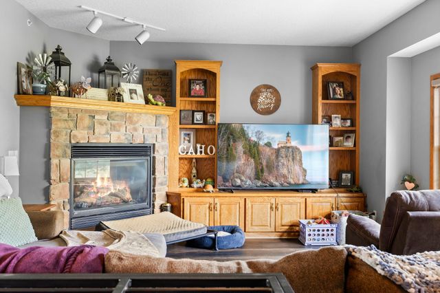 2490 Deer Drive, Stanchfield, MN 55080
