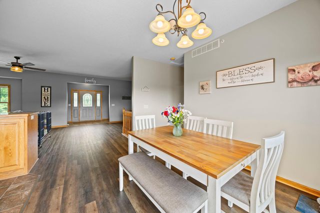 2490 Deer Drive, Stanchfield, MN 55080