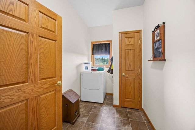 2490 Deer Drive, Stanchfield, MN 55080