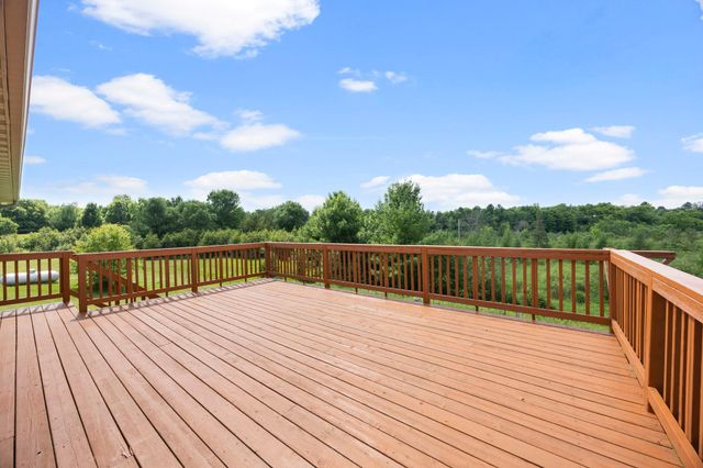 2490 Deer Drive, Stanchfield, MN 55080