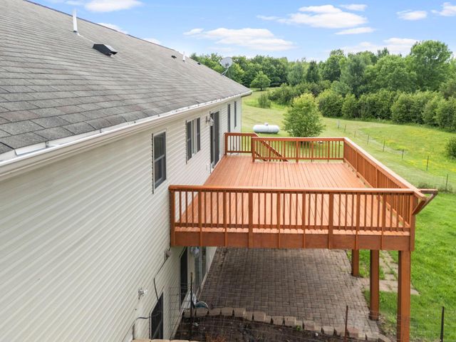 2490 Deer Drive, Stanchfield, MN 55080