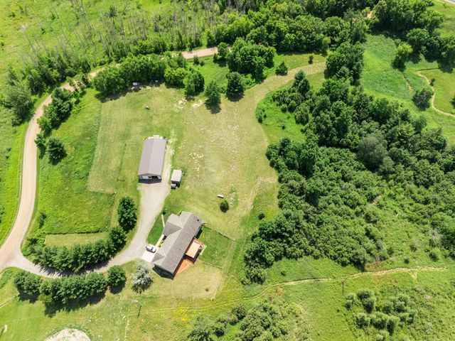 2490 Deer Drive, Stanchfield, MN 55080