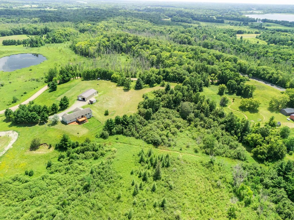 2490 Deer Drive, Stanchfield, MN 55080 — photo 3