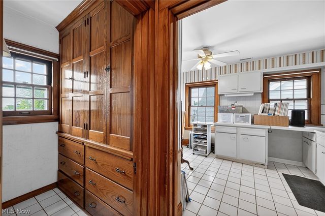 13540 Elbur Lane, Lakewood, OH 44107