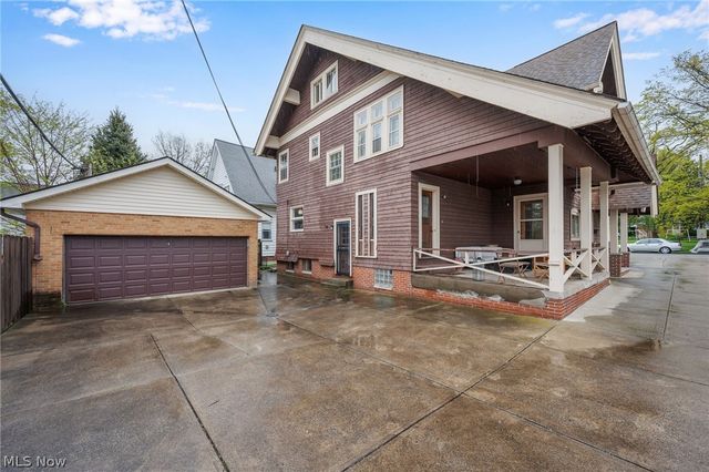 13540 Elbur Lane, Lakewood, OH 44107
