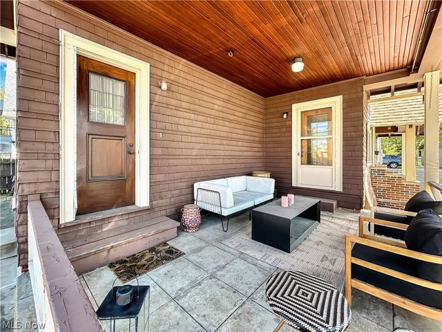 13540 Elbur Lane, Lakewood, OH 44107