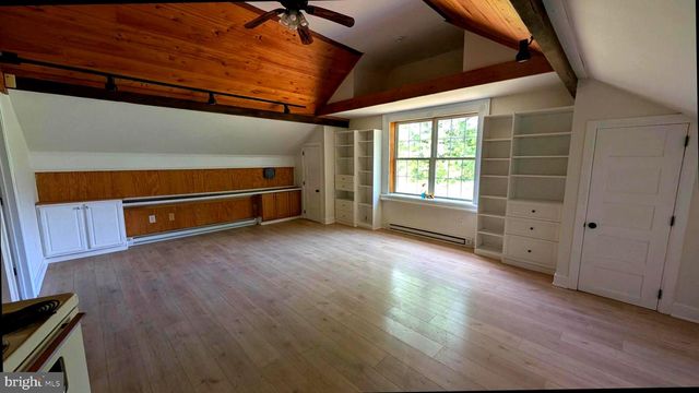 25 KELLER RD, Cochranville, PA 19330